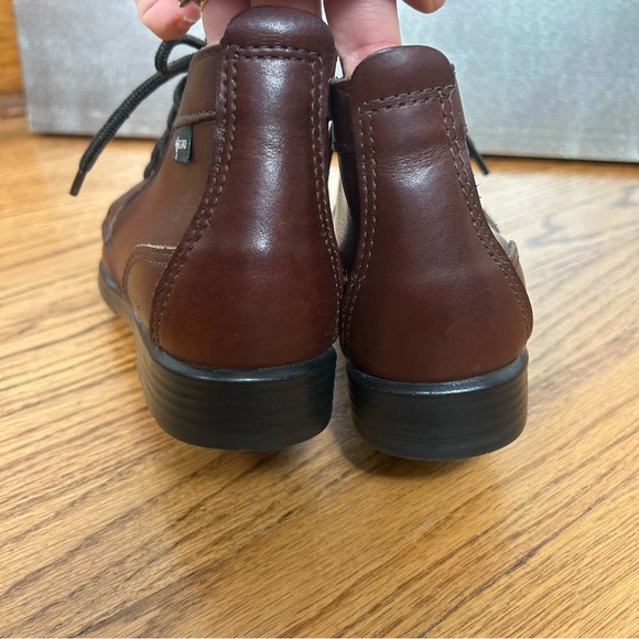 *SOLD*Eastland | Brown Leather Chukka Boots - Picture 10 of 16